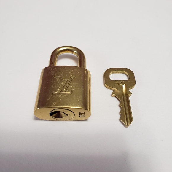 Louis Vuitton Gold Padlock with Key - Picture 3 of 12
